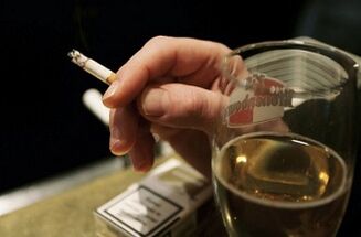 Alcoolul și fumatul sunt cauzele activării virusului papiloma uman